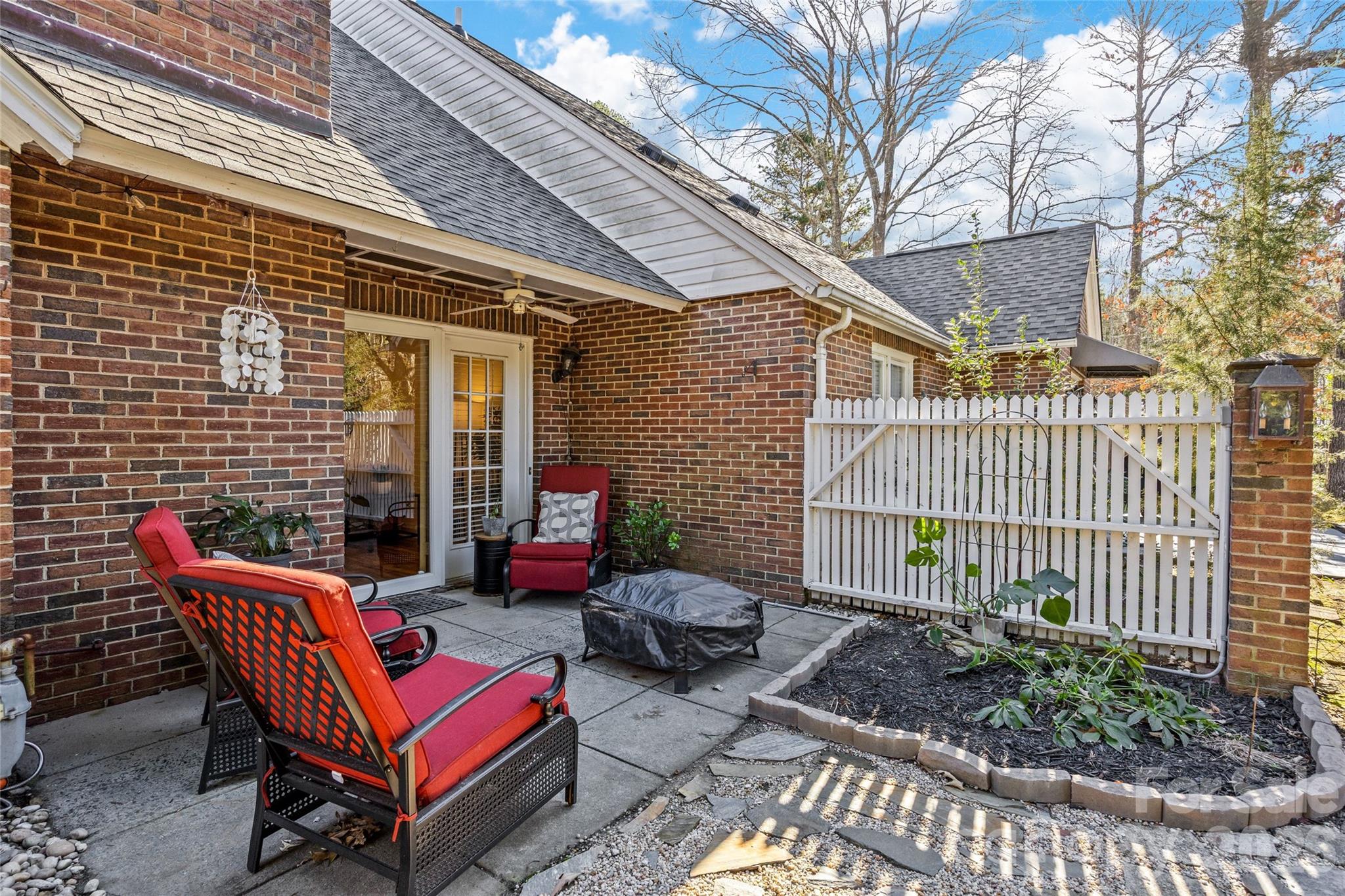 Colony Oaks - Residential