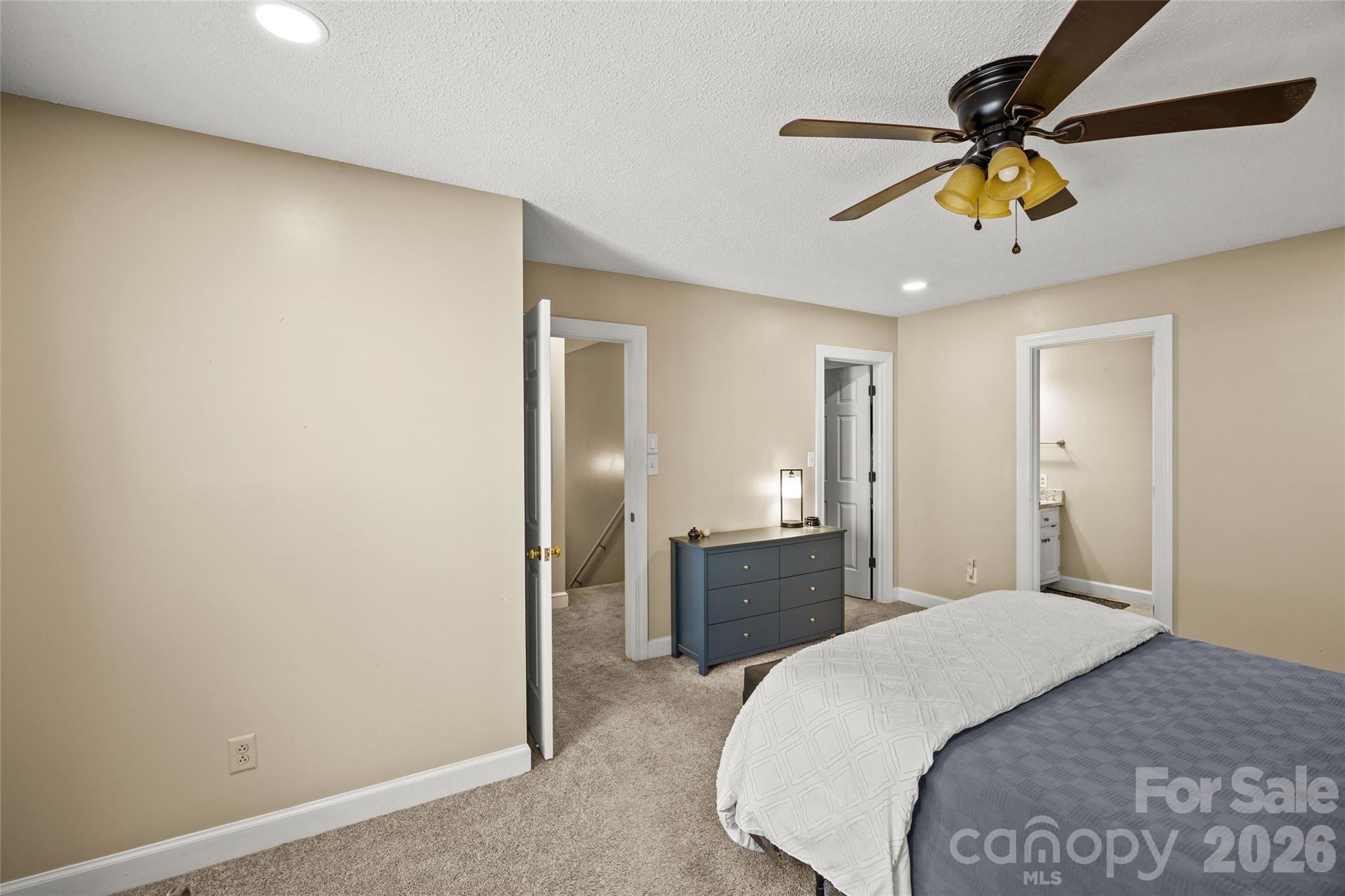 Colony Oaks - Residential