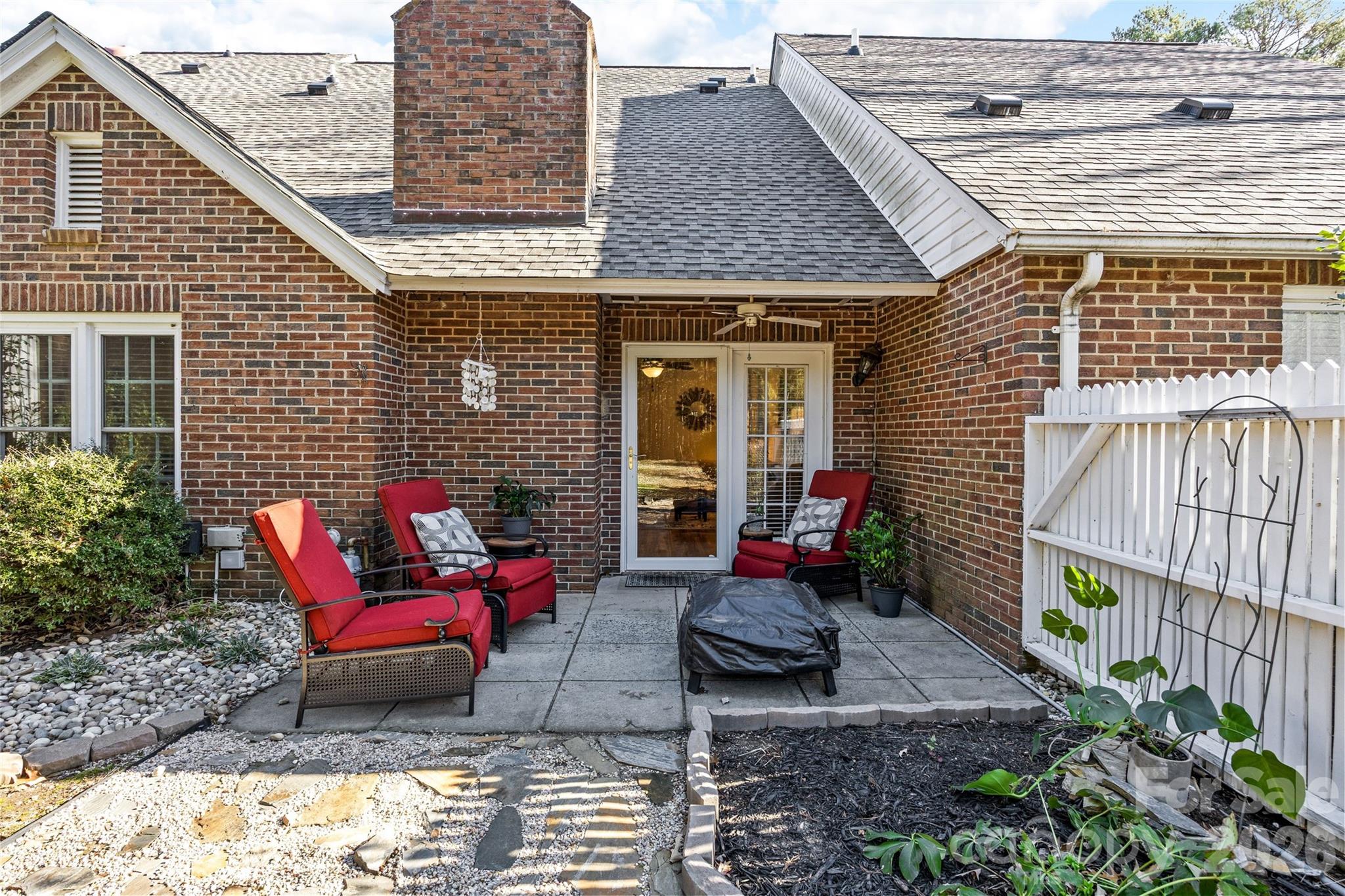 Colony Oaks - Residential