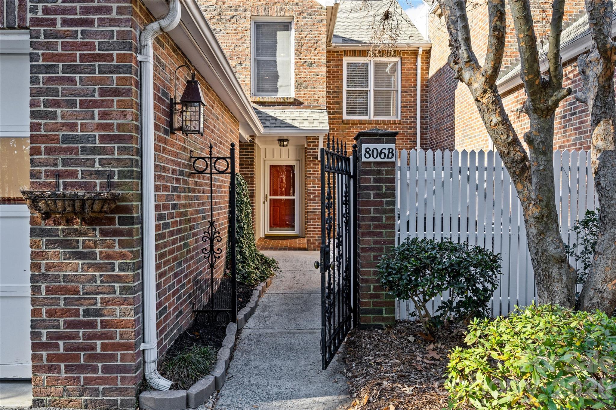 Colony Oaks - Residential