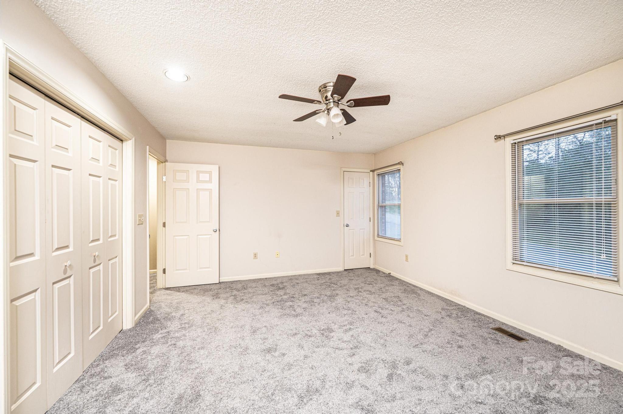 Colony Square - Residential