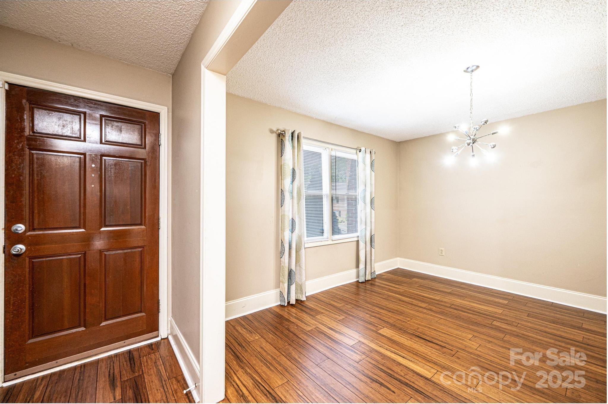 Colony Square - Residential