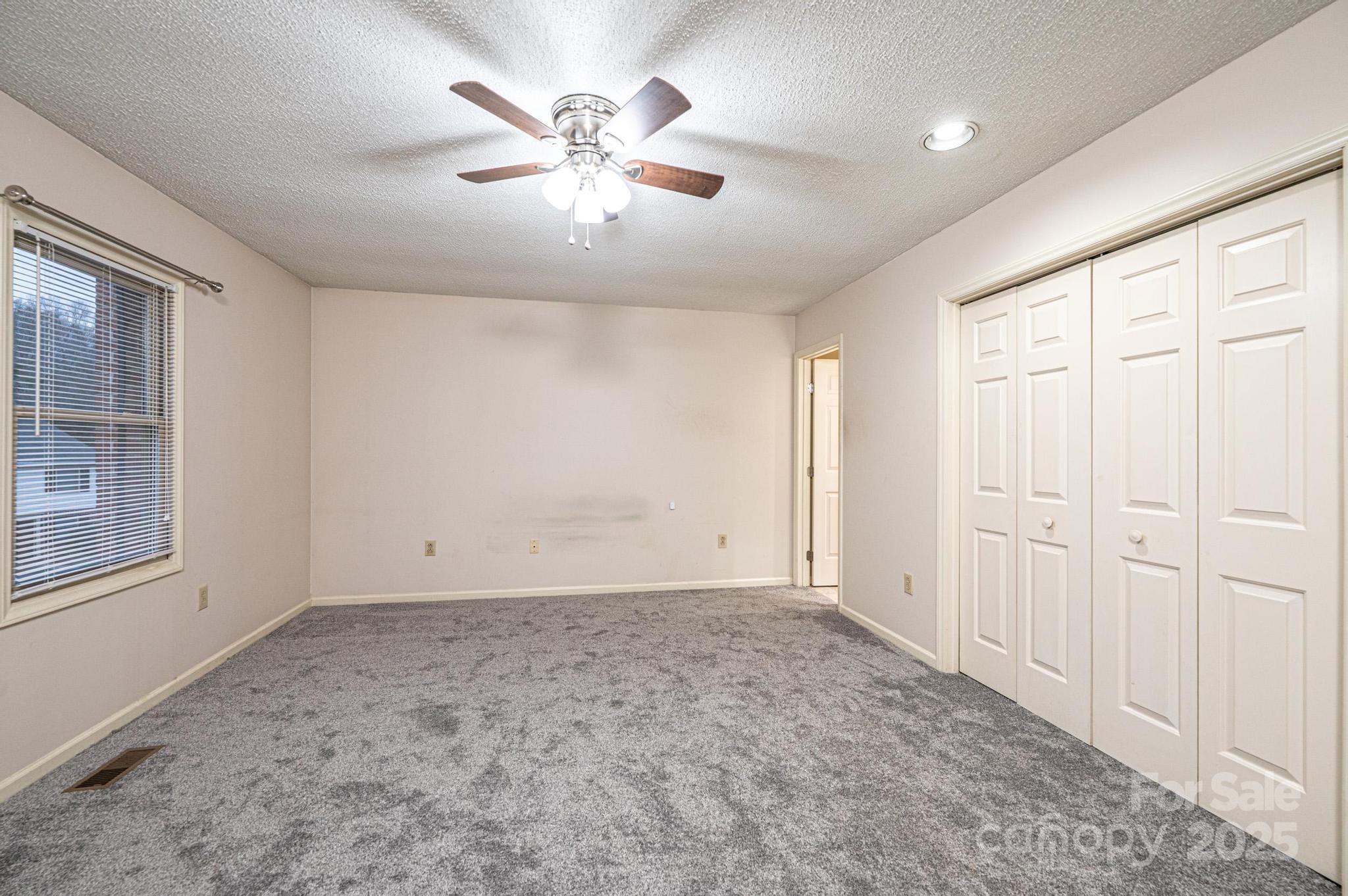 Colony Square - Residential