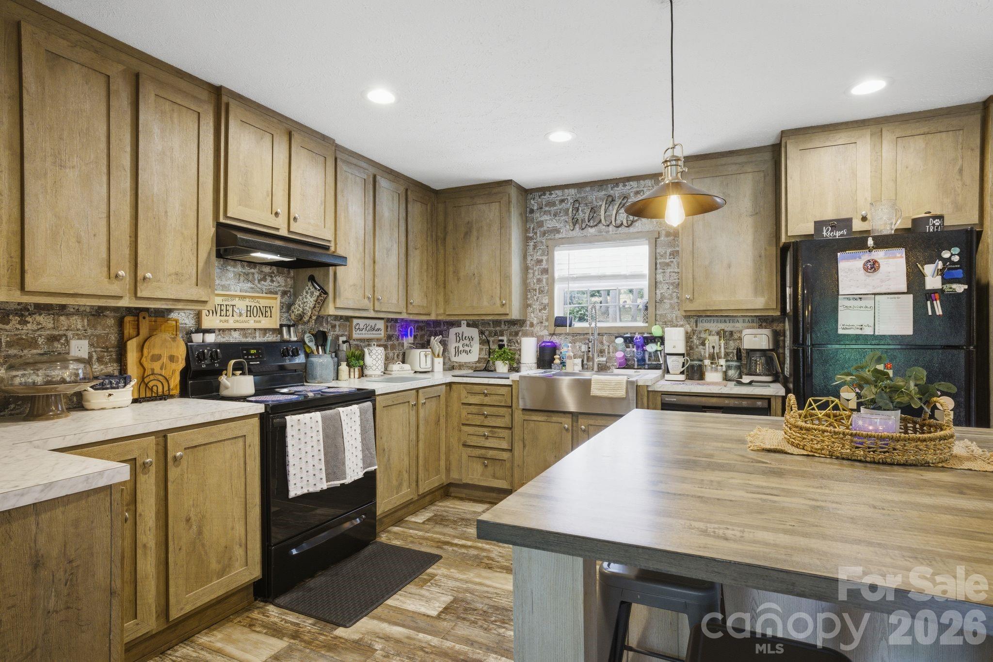 Meadowbrook - Residential