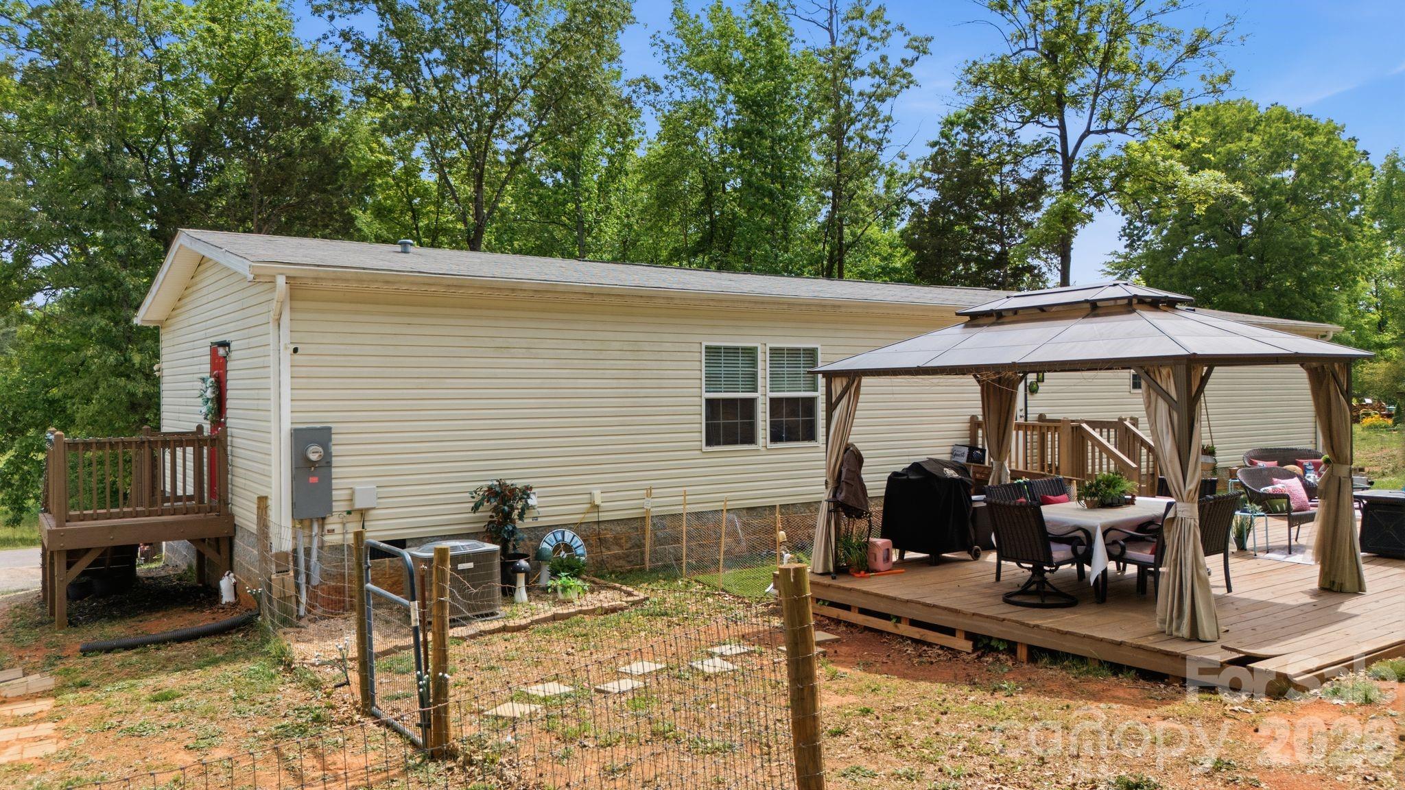 Meadowbrook - Residential