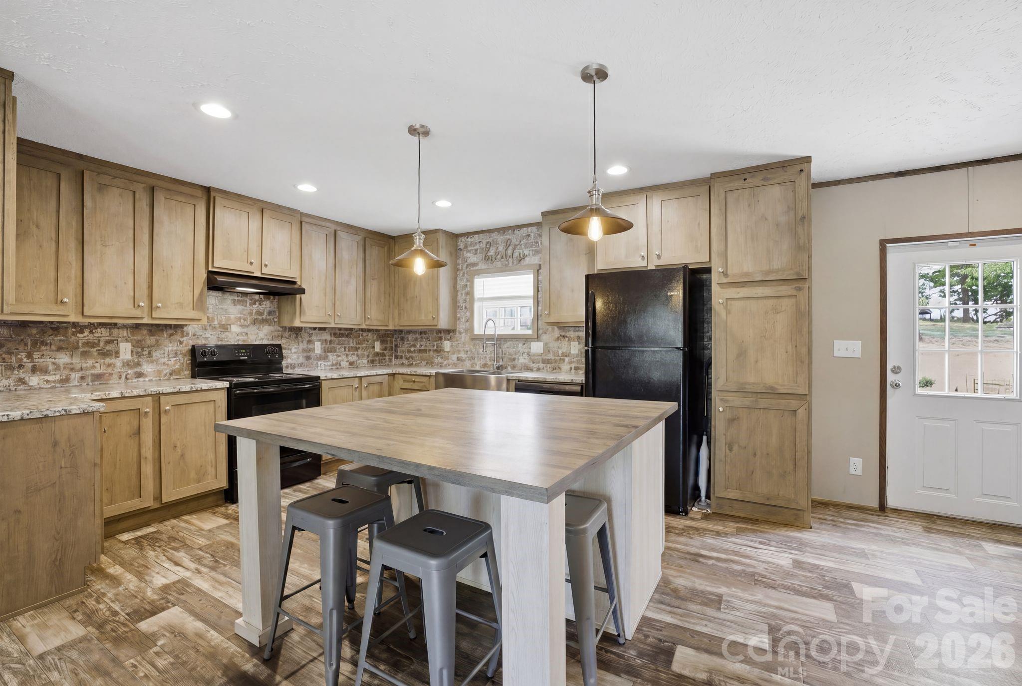 Meadowbrook - Residential
