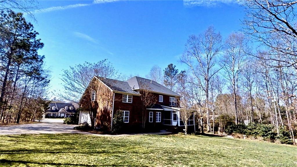 Vanderlakes - Residential