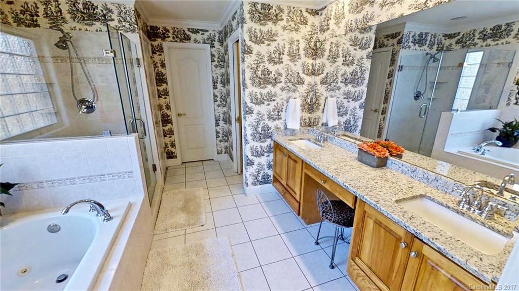 Vanderlakes - Residential