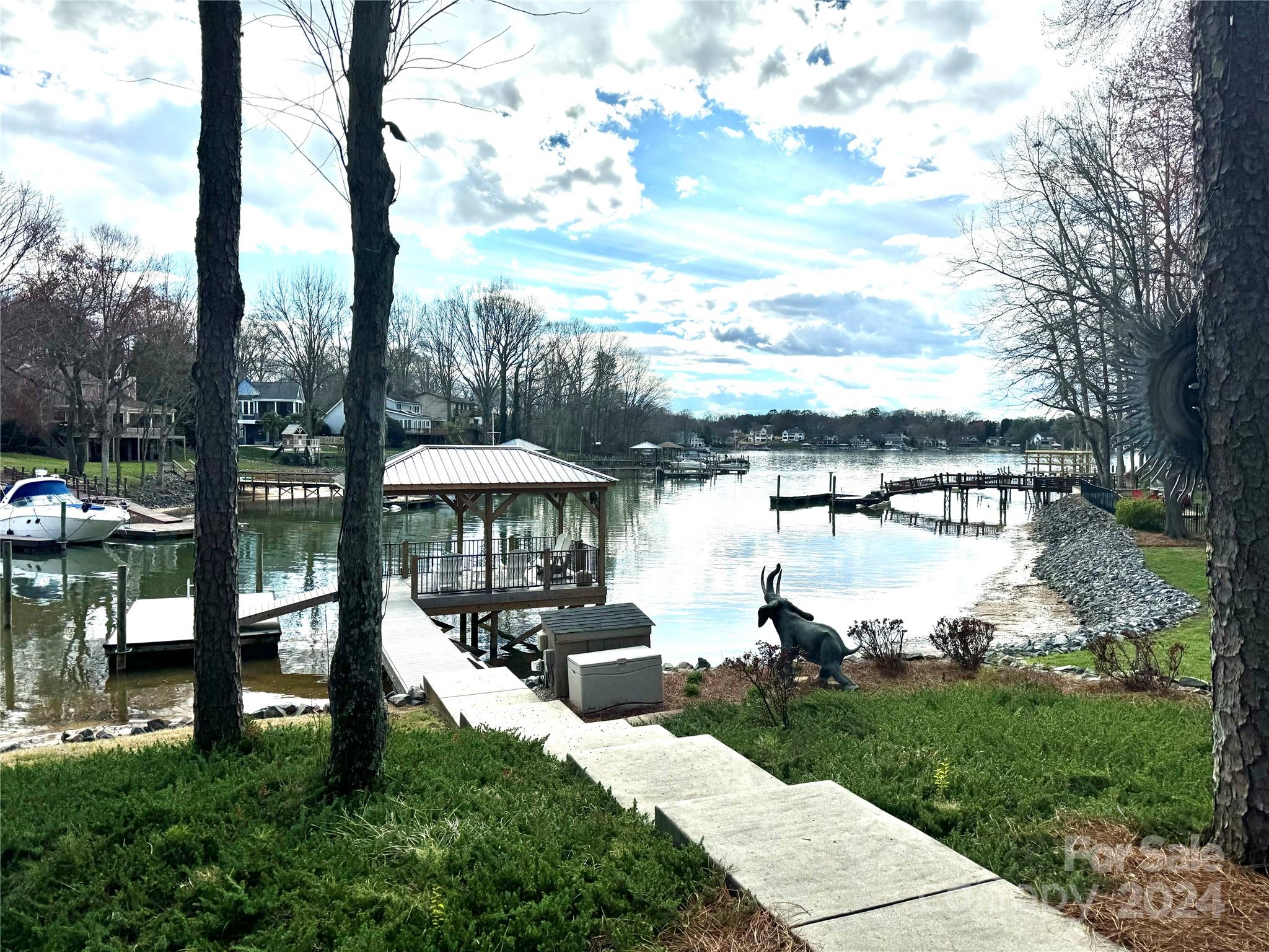 Rockridge Shores - Residential