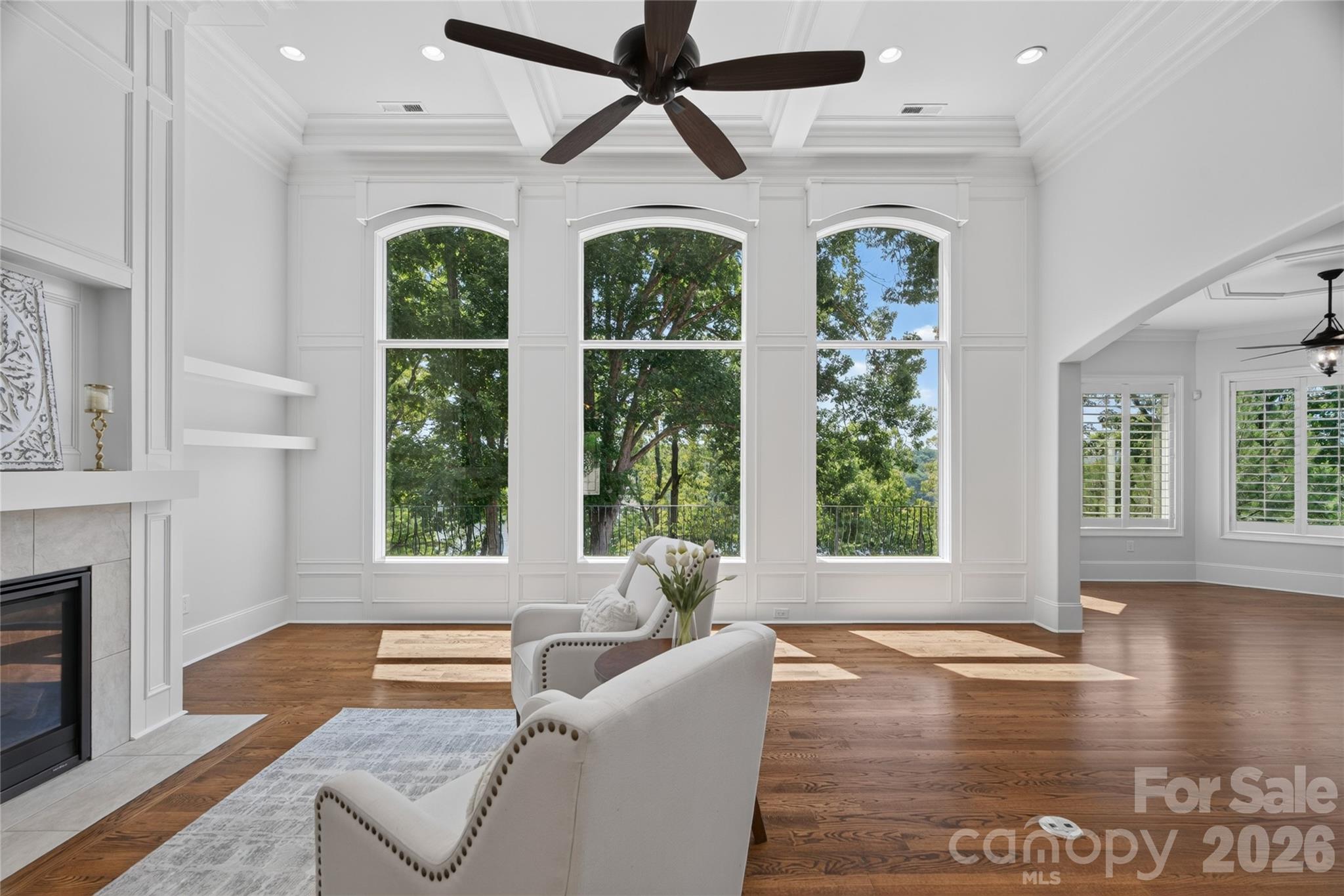 3225 Lake Pointe Drive