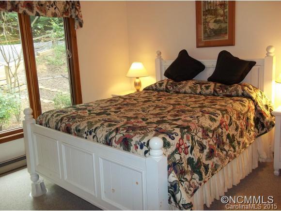 Connestee Falls - Residential