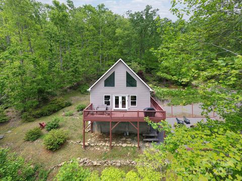 25 Licklog Ridge Road Fairview NC 28730