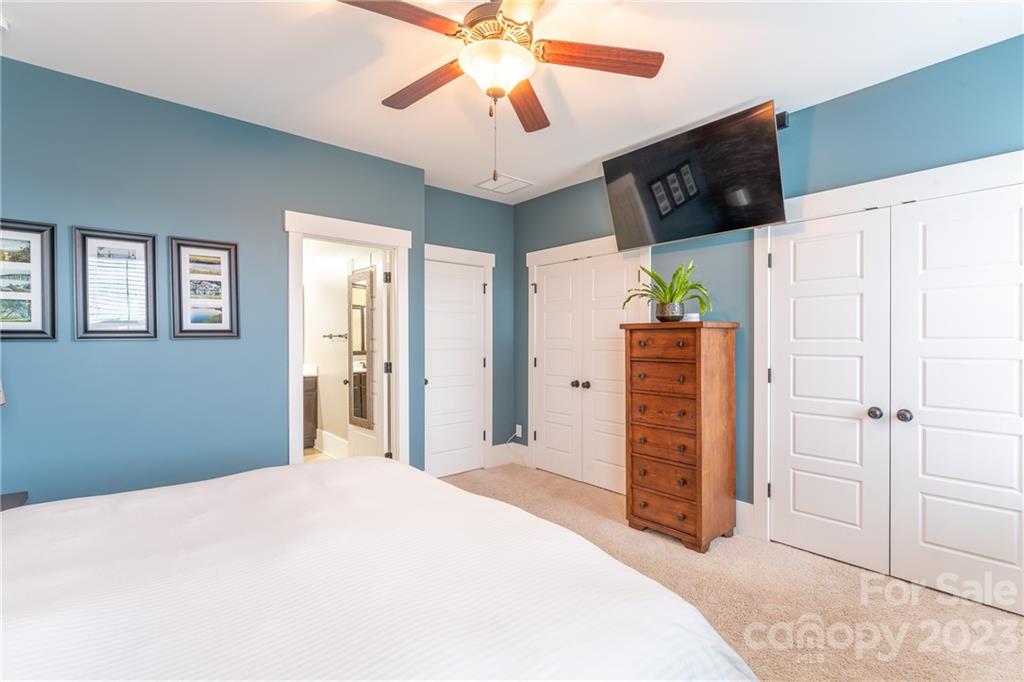 Riverwalk - Residential