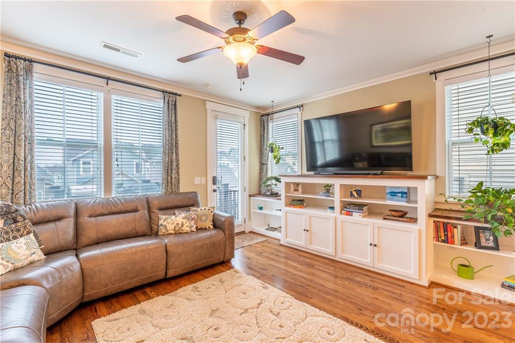 Riverwalk - Residential