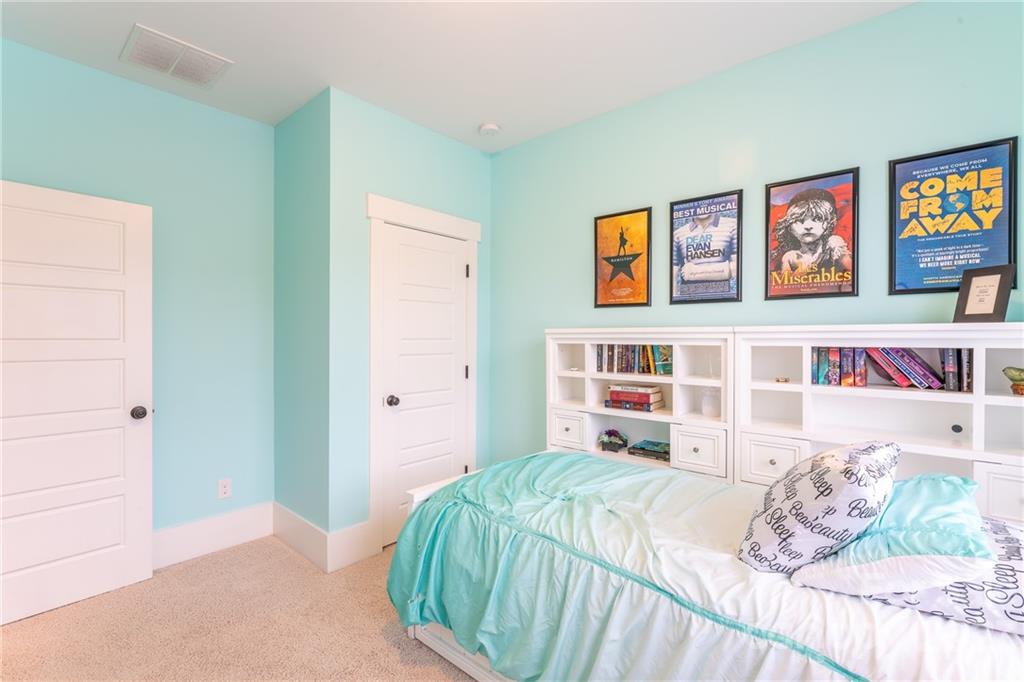 Riverwalk - Residential