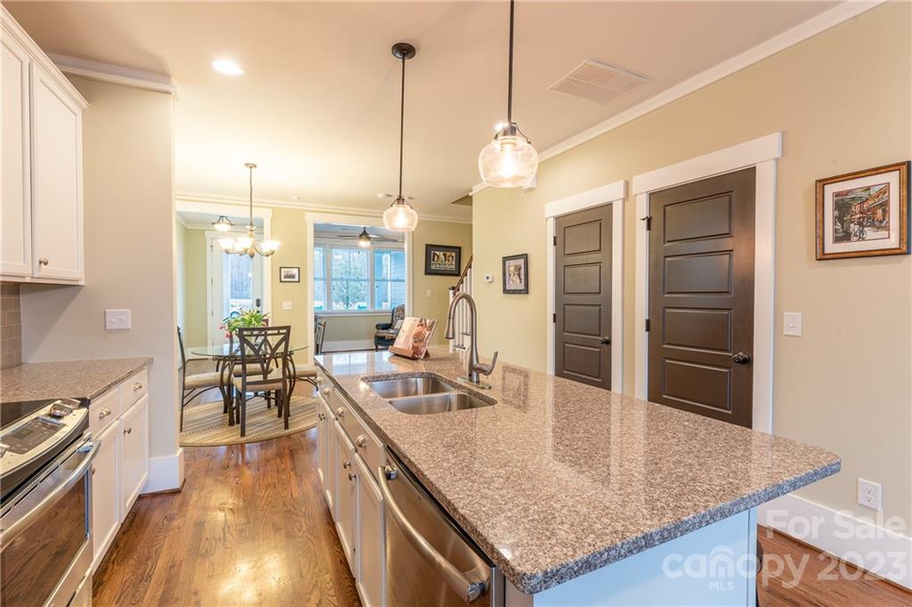 Riverwalk - Residential