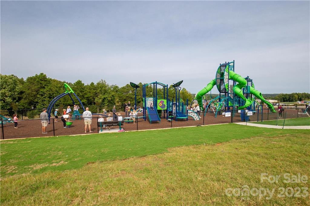 Riverwalk - Residential