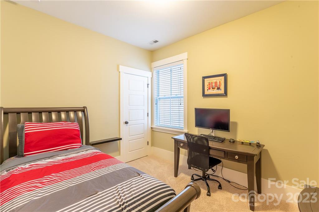 Riverwalk - Residential