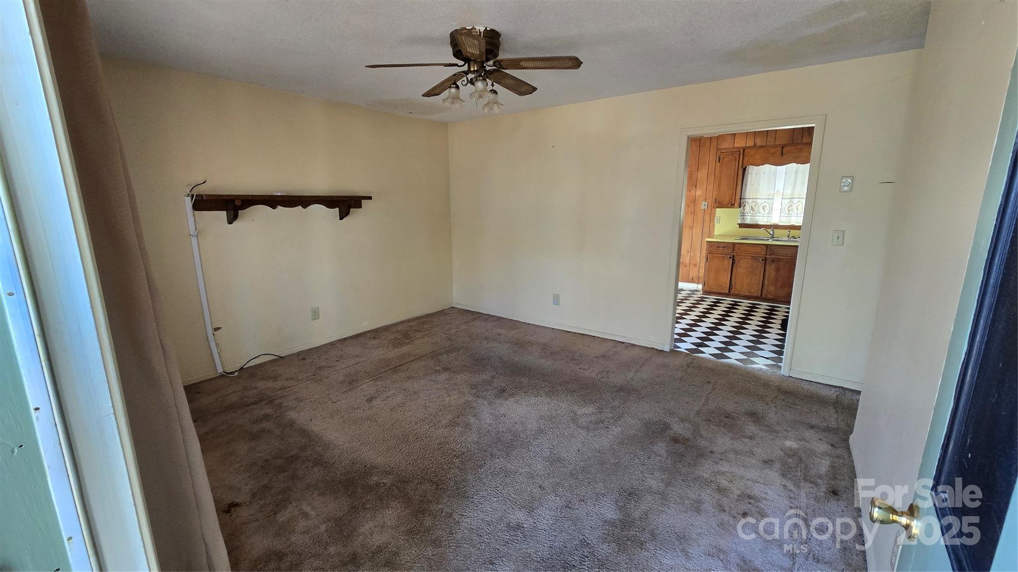 509 California Circle