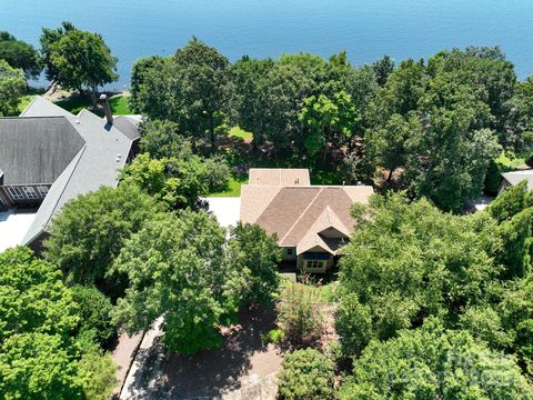 333 Badin View Drive New London NC 28127