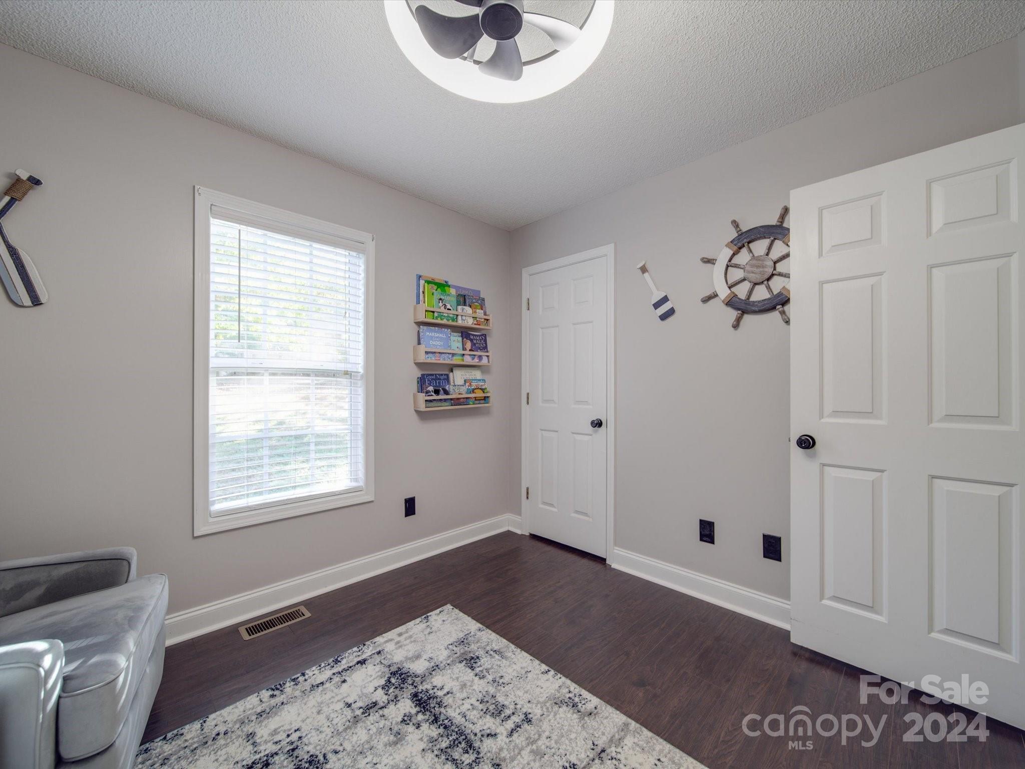 White Oaks - Residential