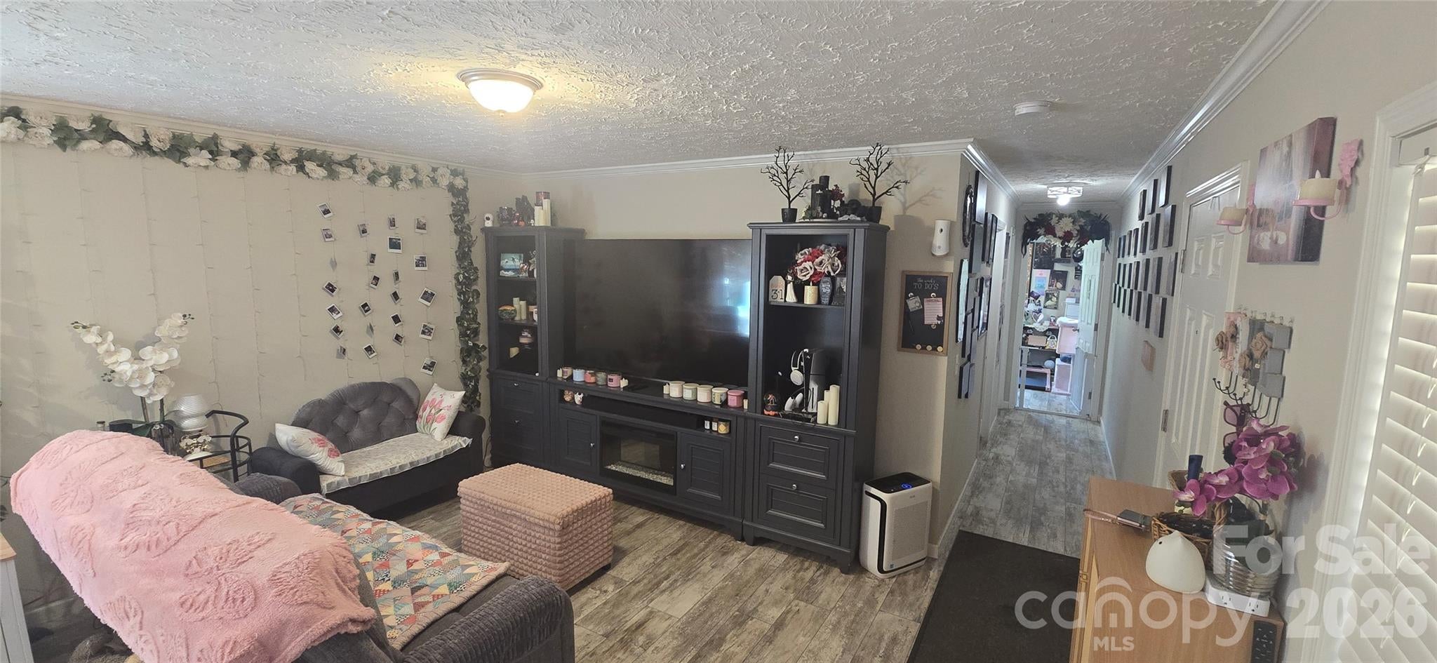 77 Raccoon Ridge
