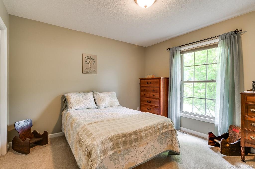 Ashland Oaks - Residential