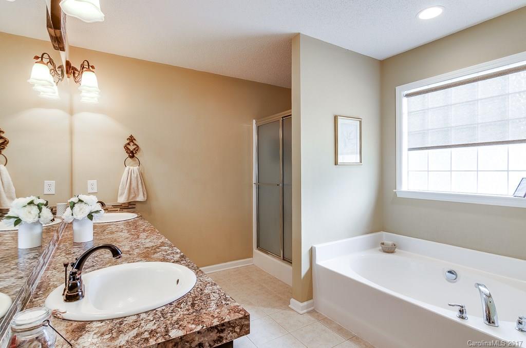 Ashland Oaks - Residential