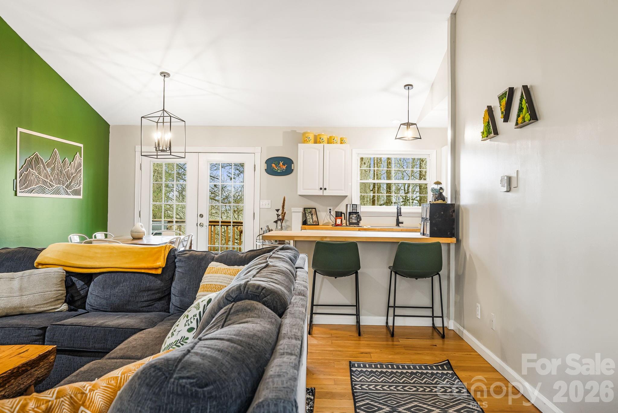 Knob Creek - Residential