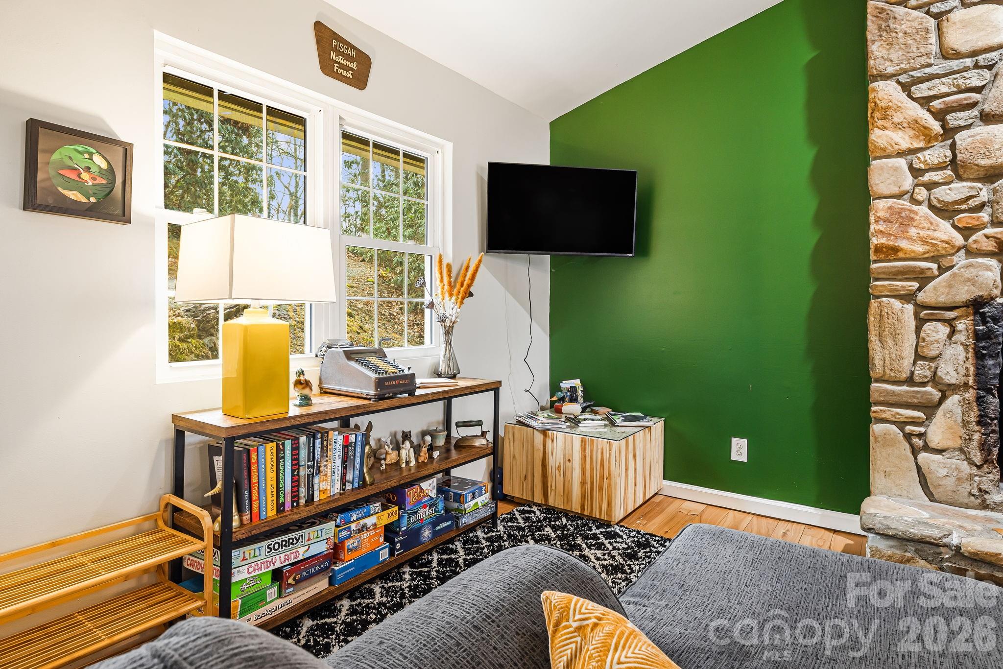 Knob Creek - Residential