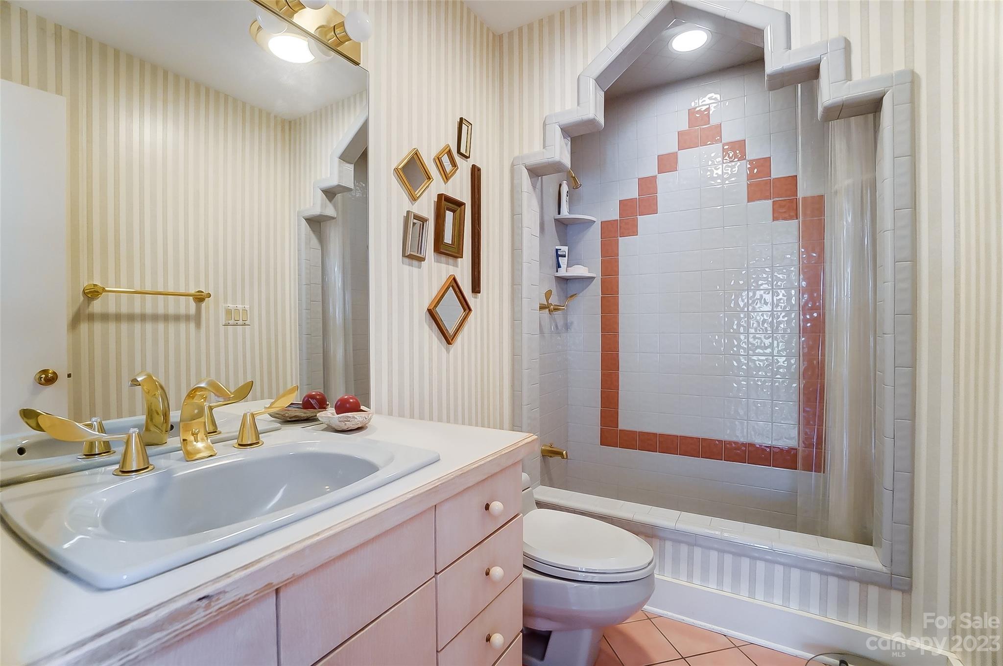 River Hills - Residential