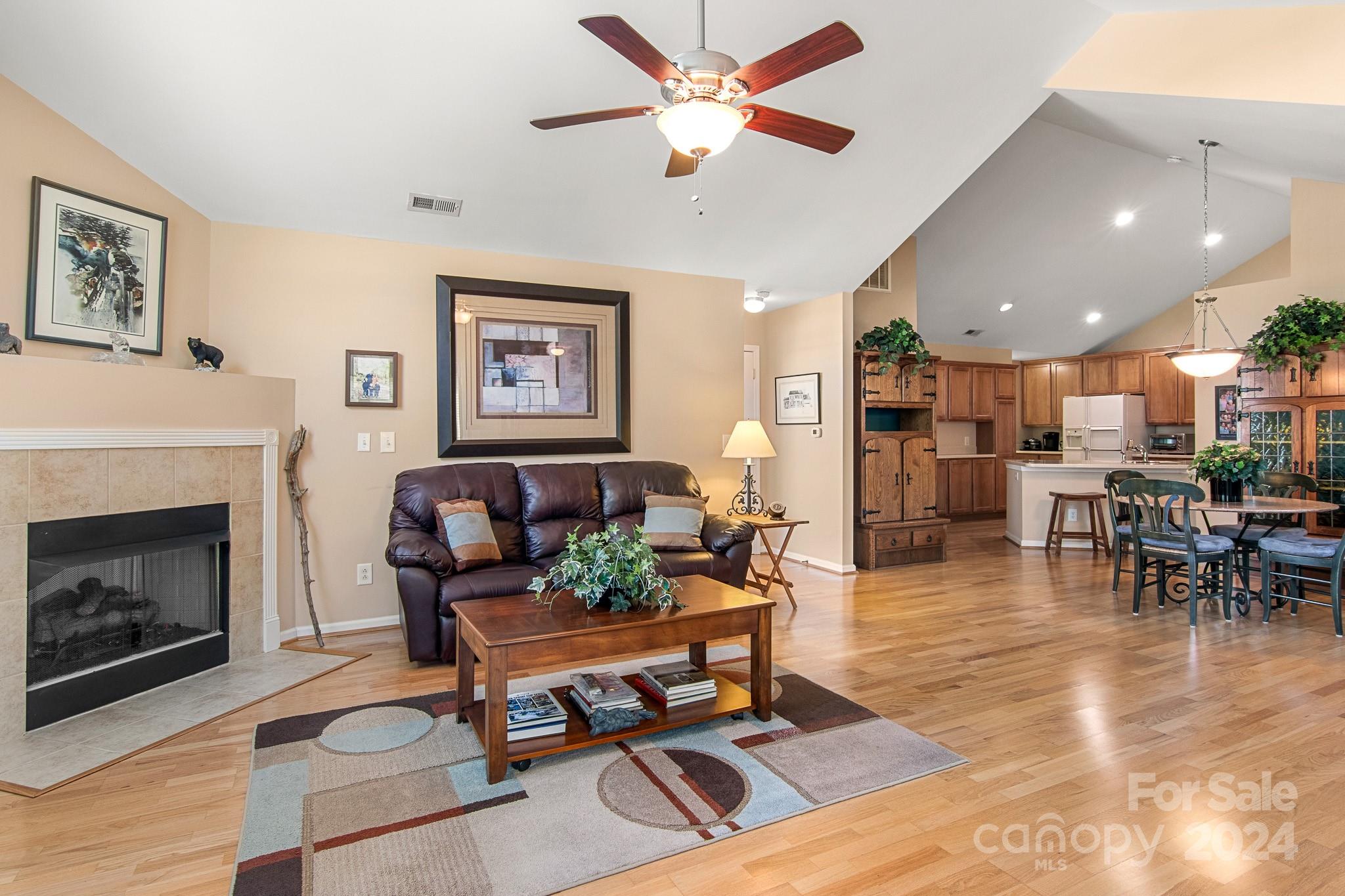 Stonecrest Villas of Tega Cay - Residential