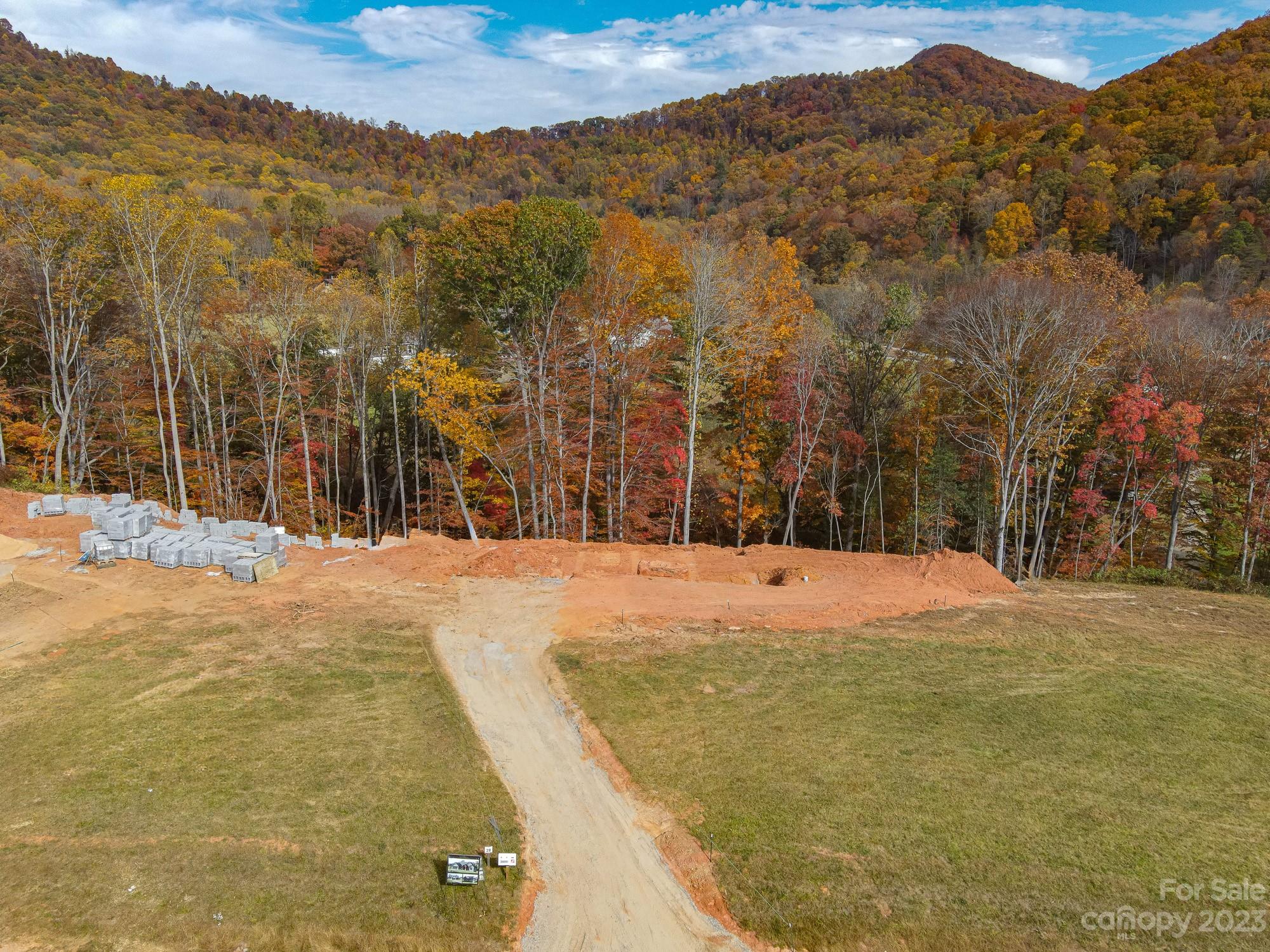 StoneRidge at Hayes Mountain - Residential