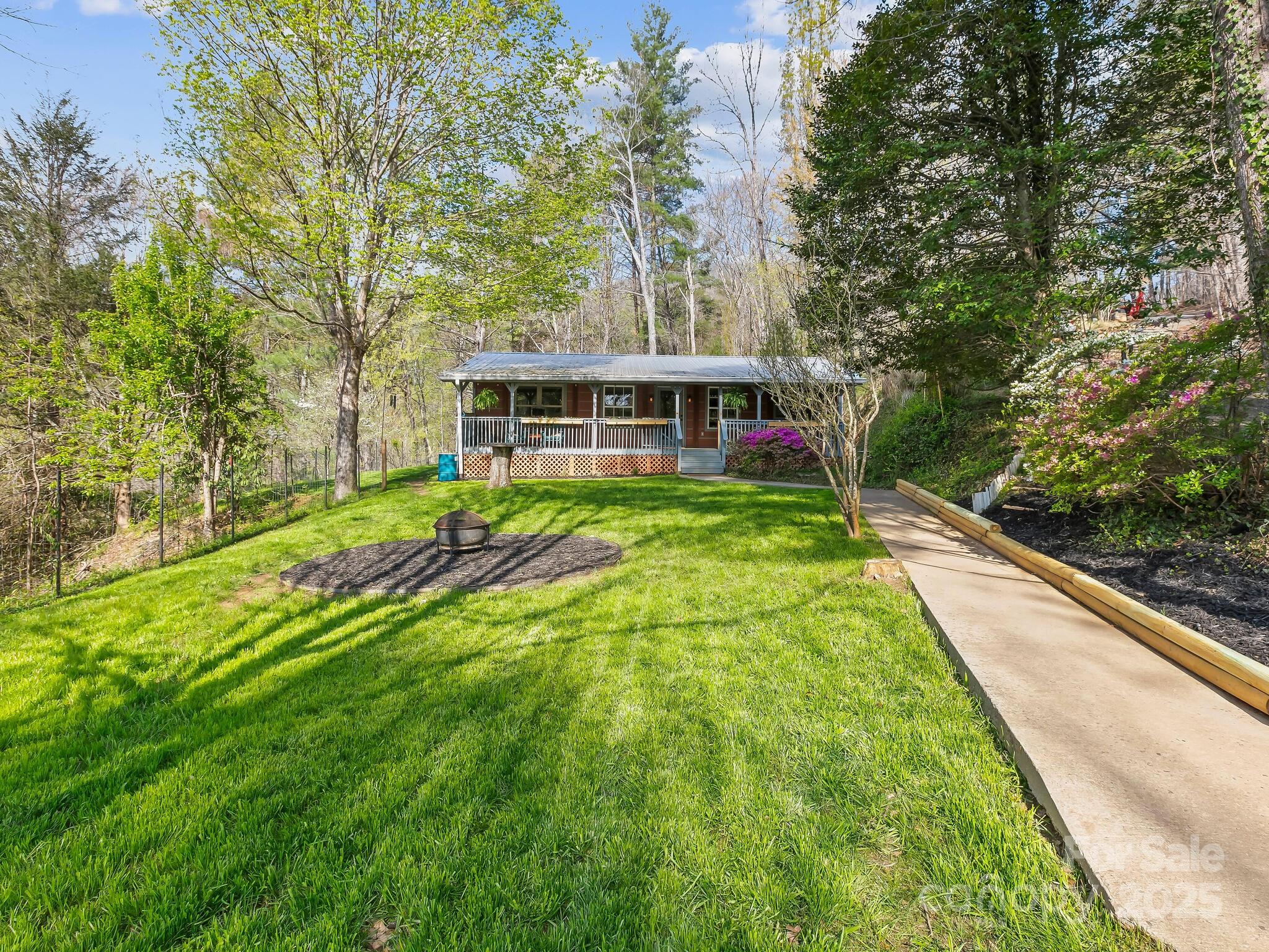 71 Mace Road