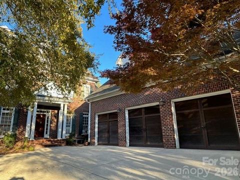 Photo of 7609 Windaliere Drive, Cornelius, NC 28031 (MLS # 4358973)