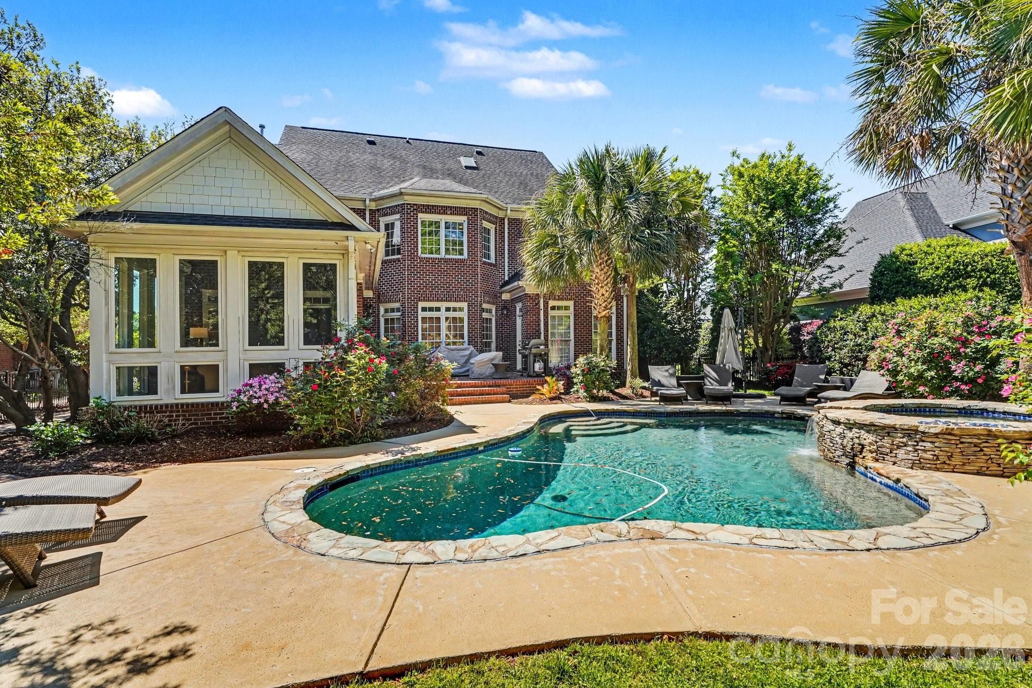 Sterling Pointe - Residential