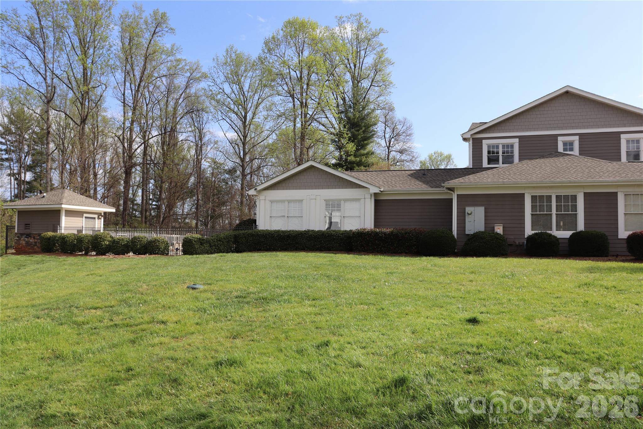 Seasons At Biltmore Lake - Residential