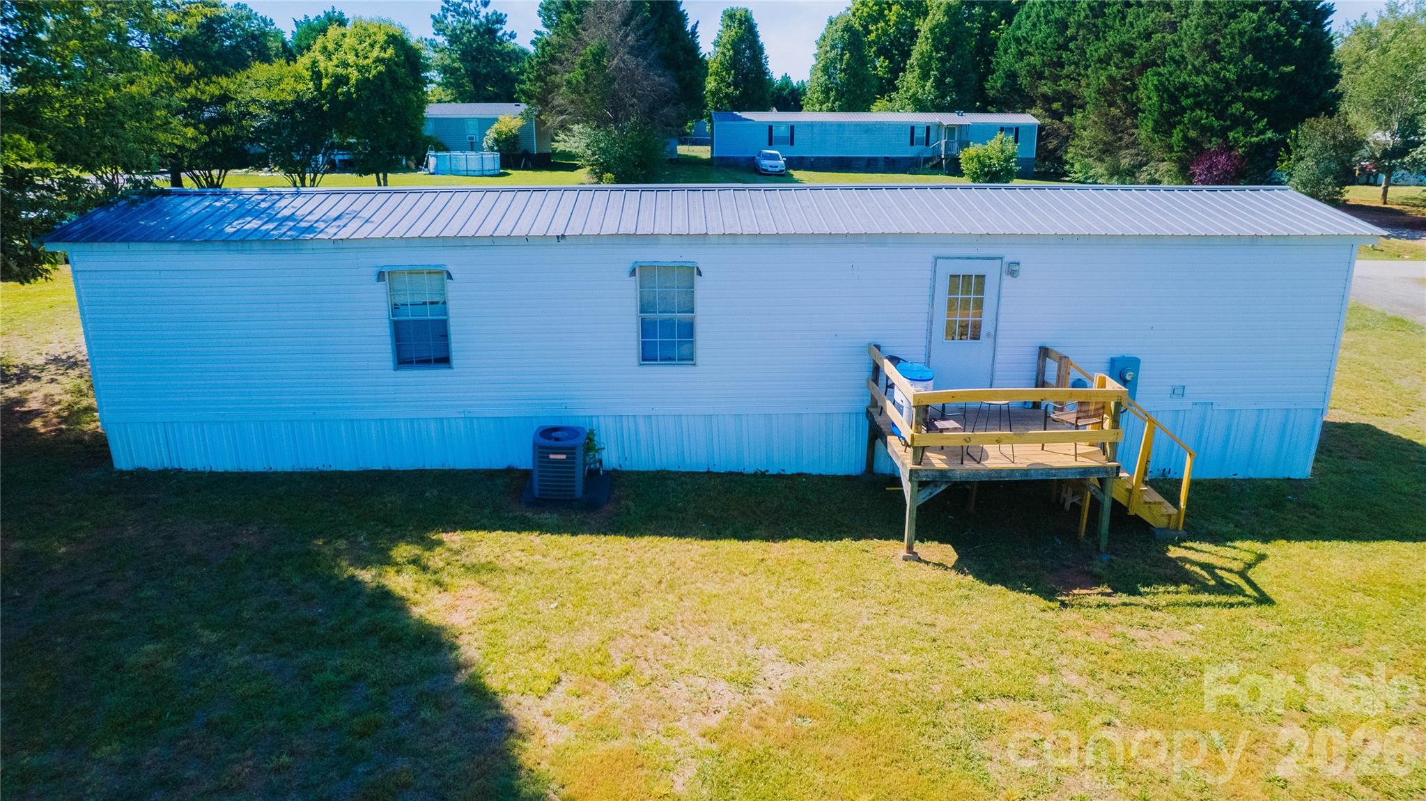 1341 Freedom Lane 23