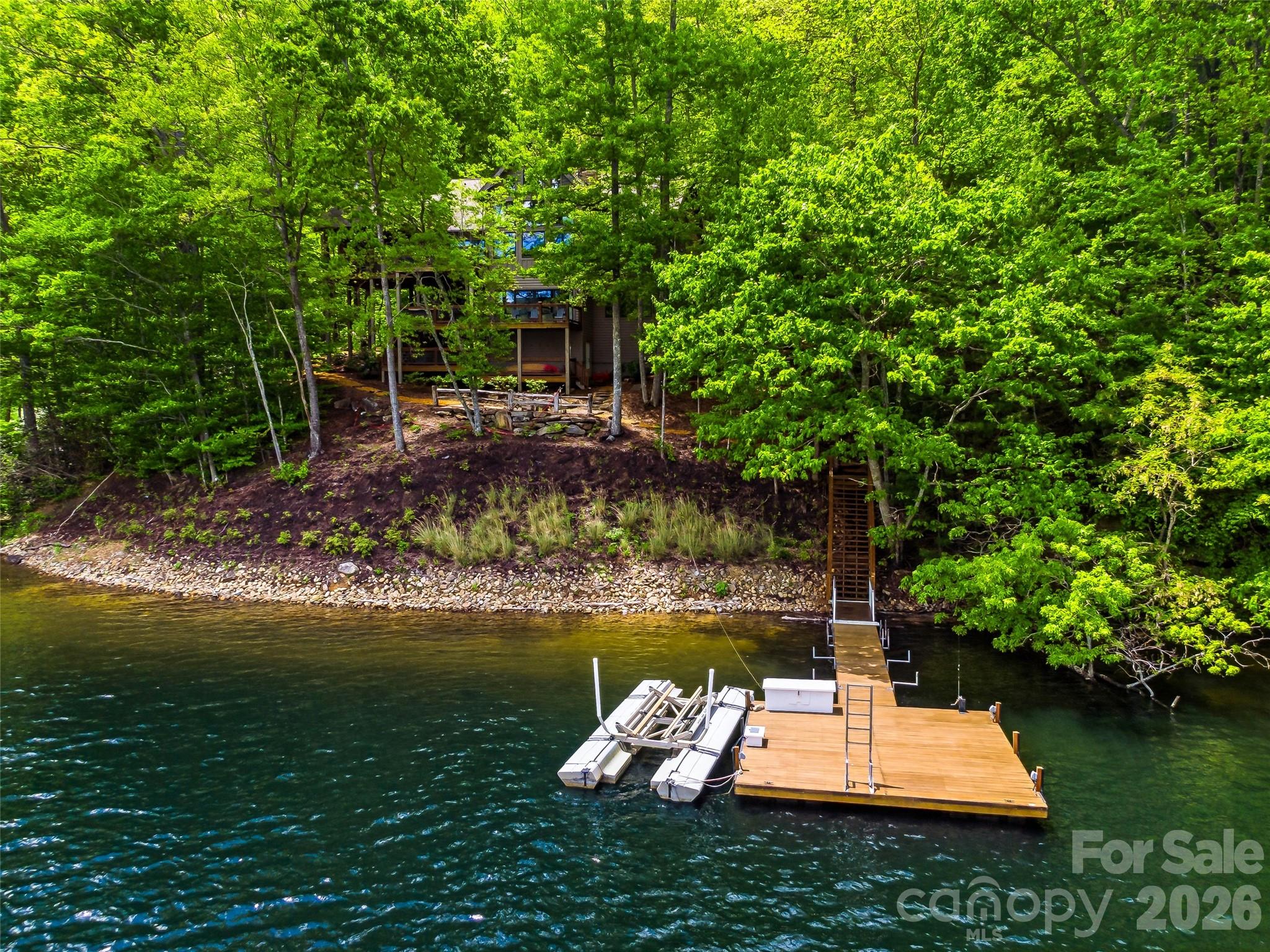 60 Shoreline Drive