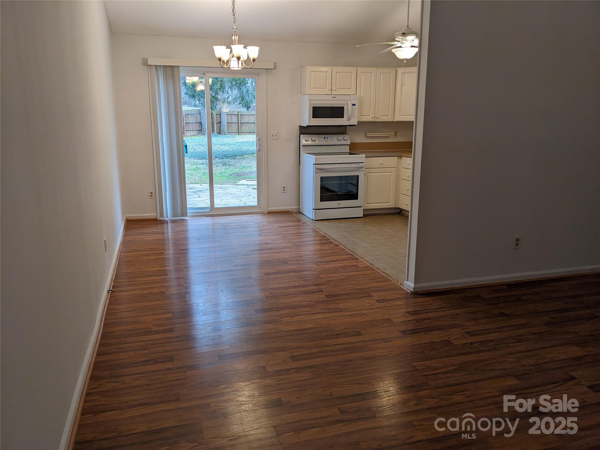 Hickory Ridge - Residential