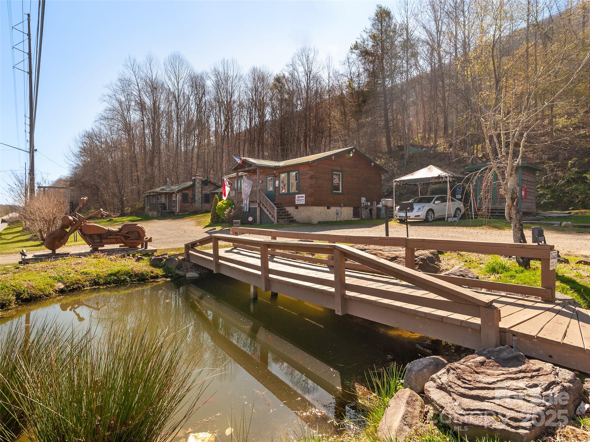 1369 Soco Road