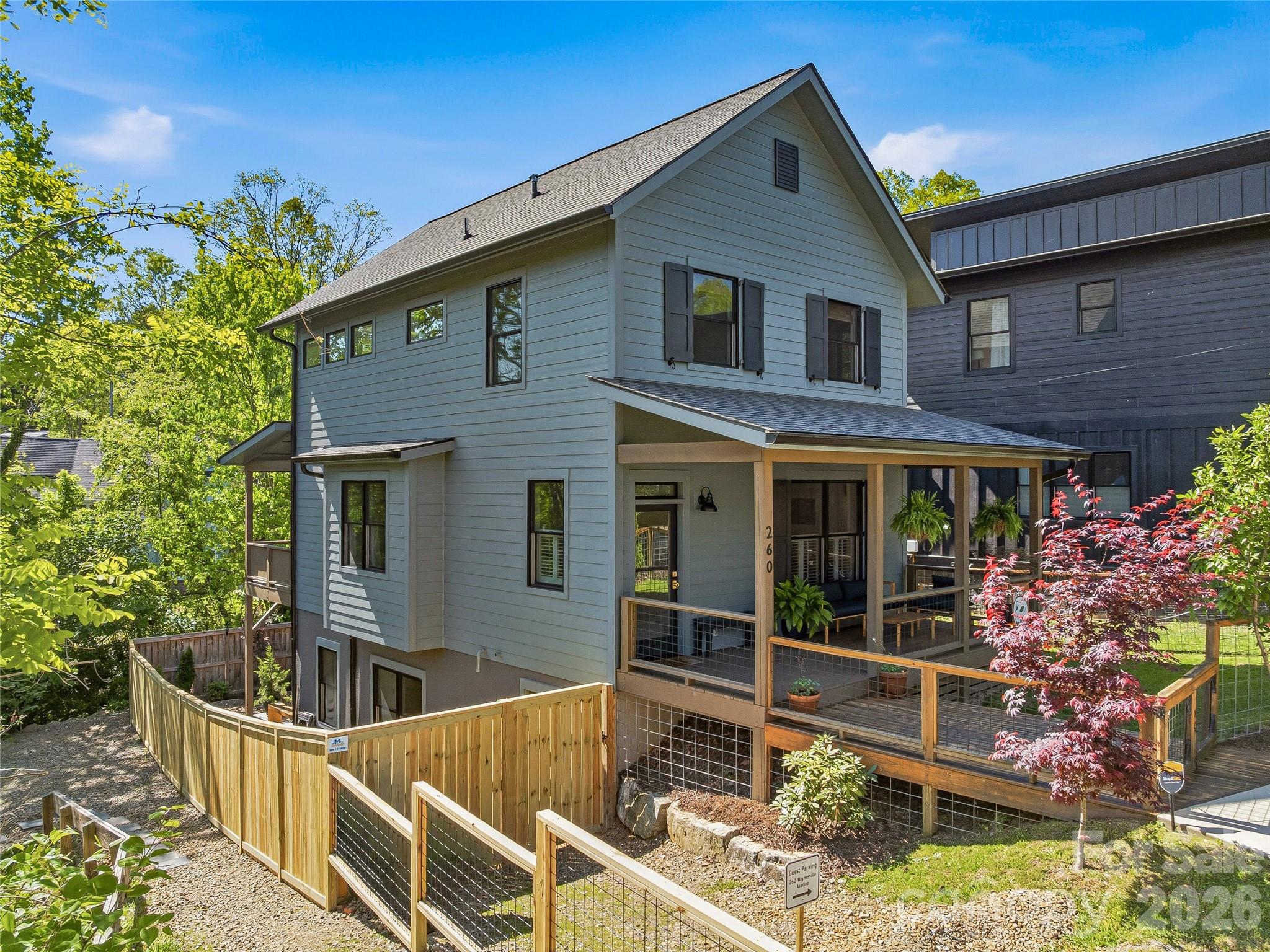 260 Waynesville Avenue