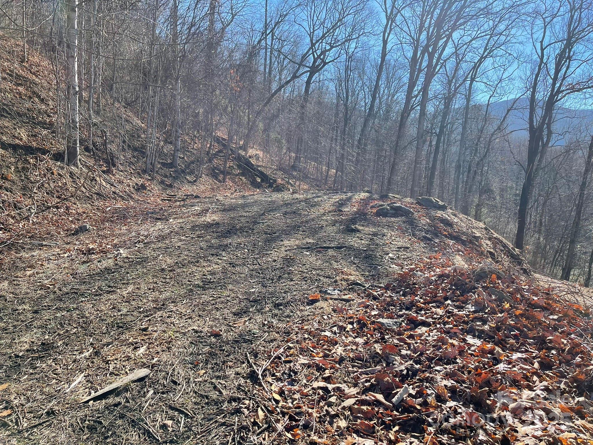 362 Equestrian Drive 18