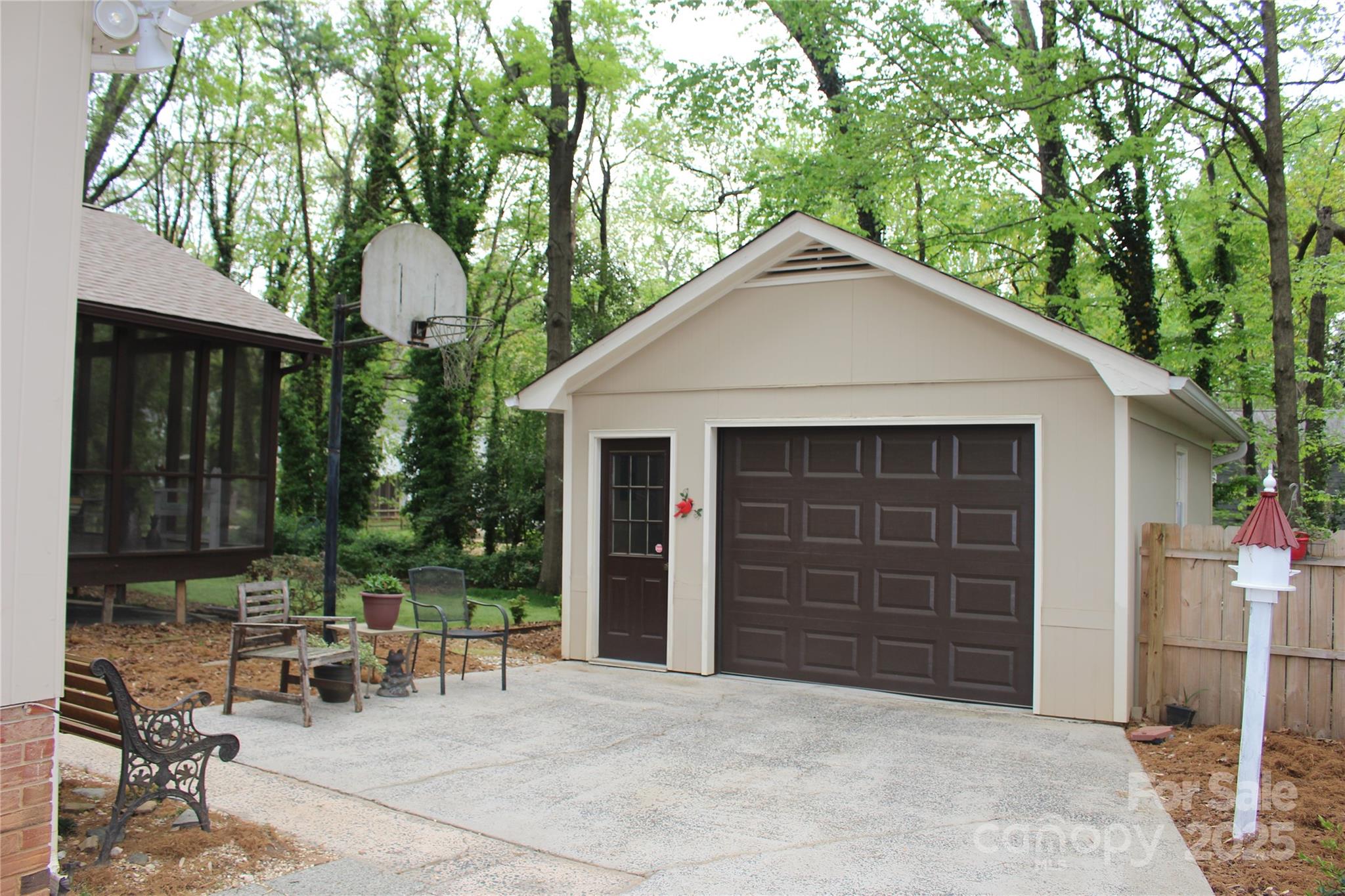 7626 Surreywood Place