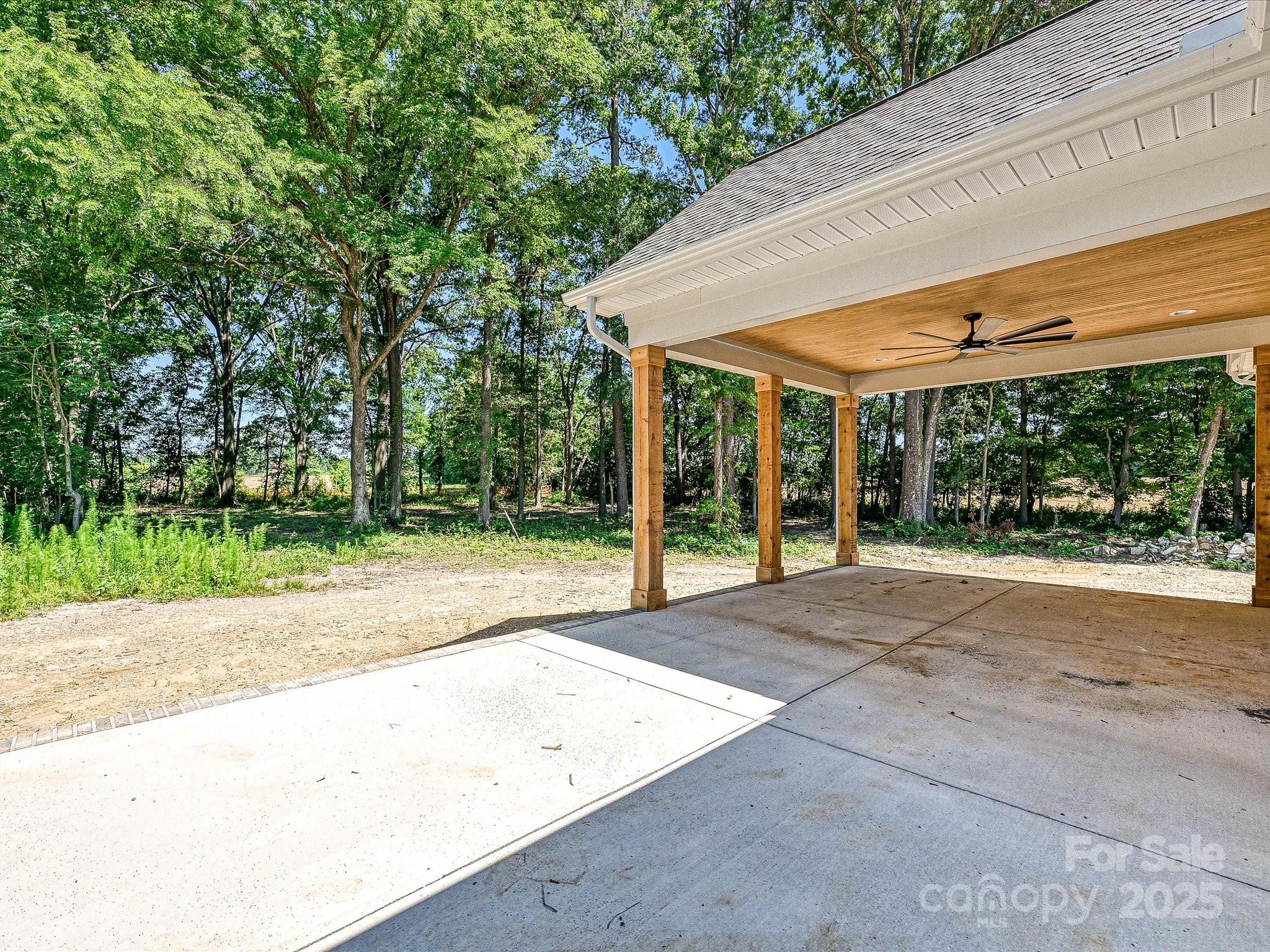 501 E Cj Thomas Road 1