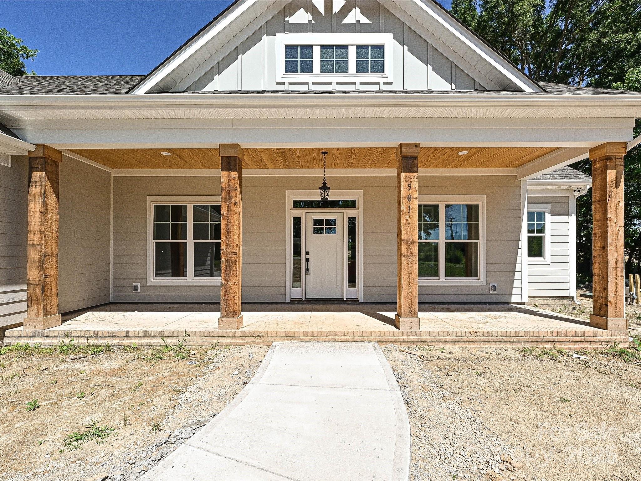 501 E Cj Thomas Road 1