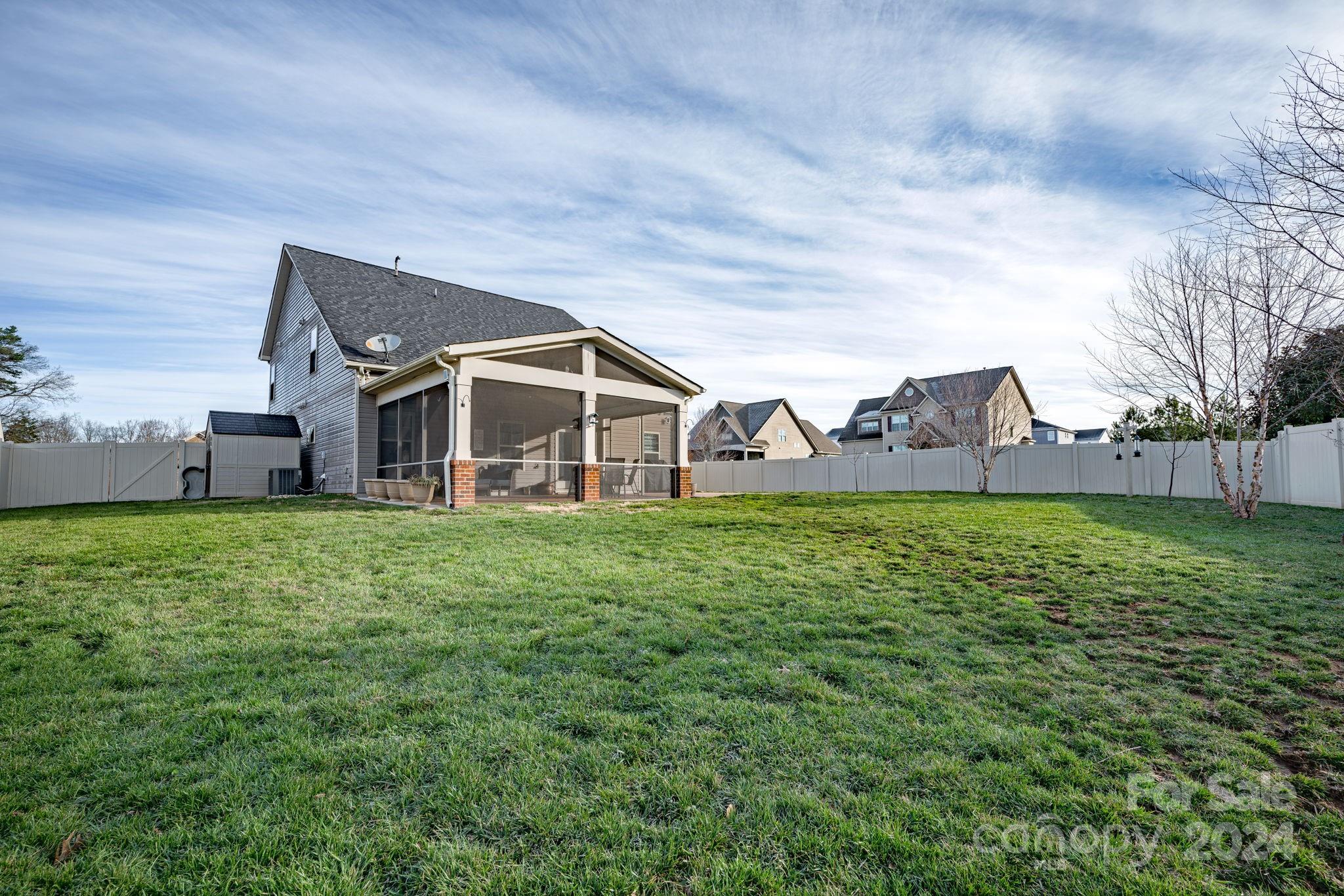 Ashlyn Creek - Residential