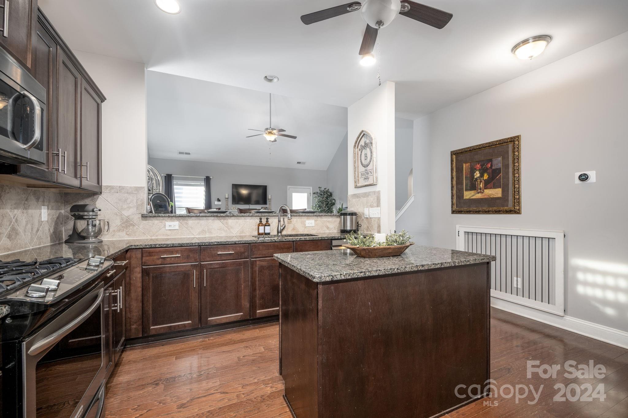 Ashlyn Creek - Residential