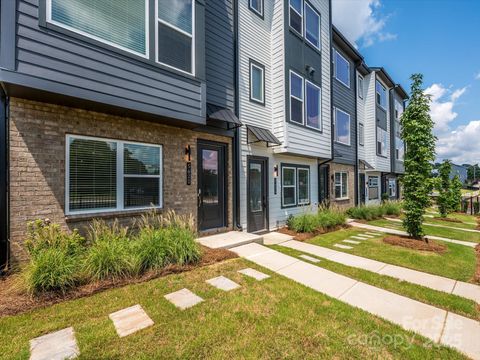 5640 Kingspan Drive Charlotte NC 28217