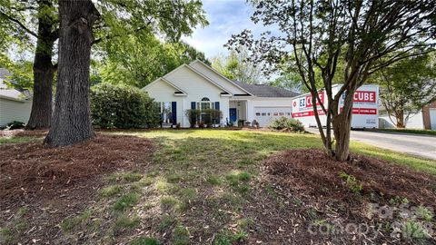 Photo of 3223 SW Chatfield Lane SW #76, Concord, NC 28027 (MLS # 4360172)
